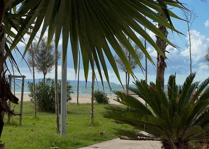 Azure Albania Apartment *